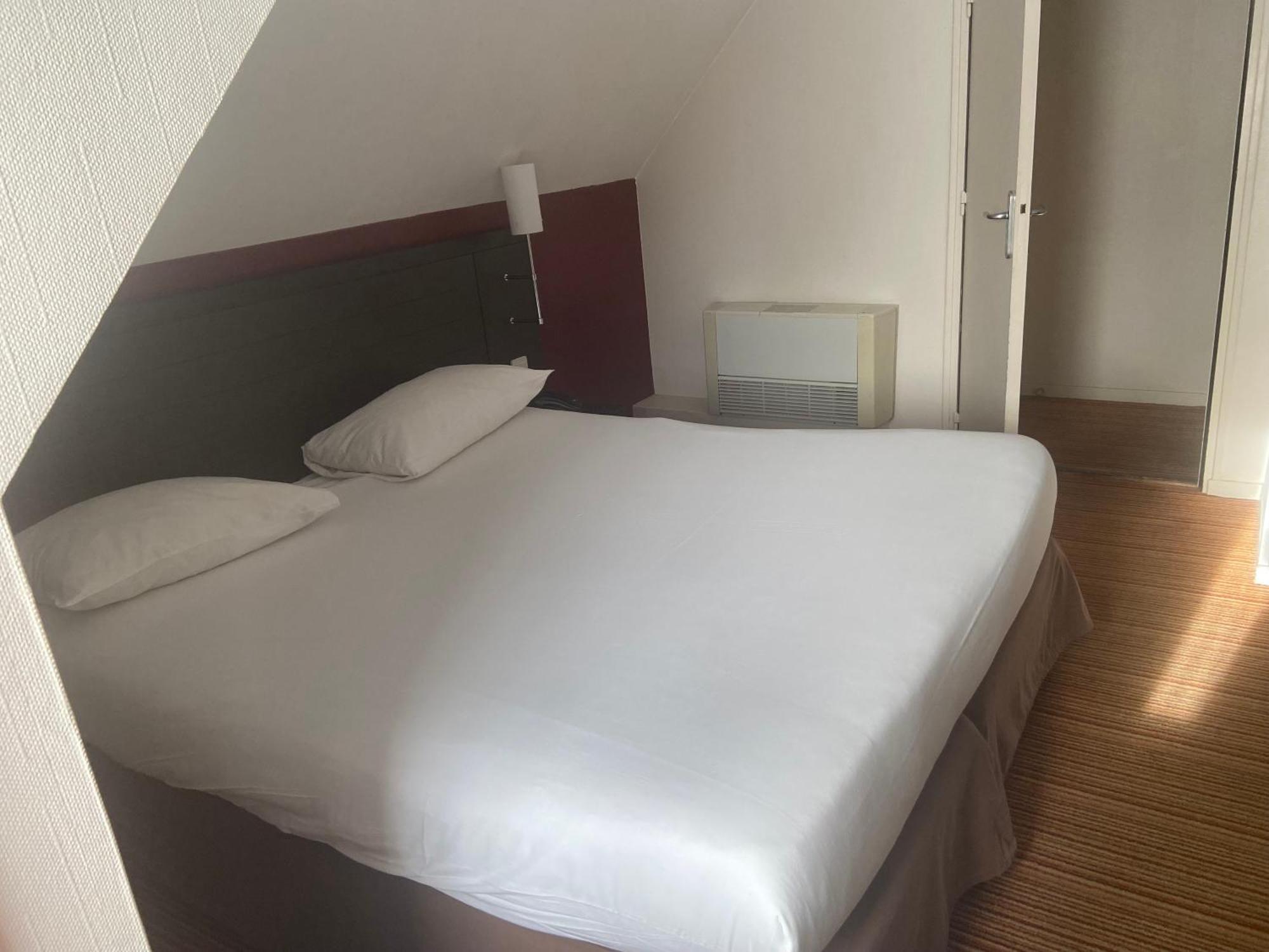 Ibis Styles Nantes Centre Place Royale מראה חיצוני תמונה